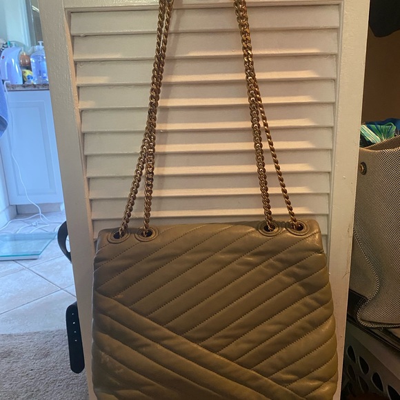 AUTHENTIC TORY BURCH | KIRA CHEVRON CONVERTIBLE SHOULDER BAG - Picture 5 of 16